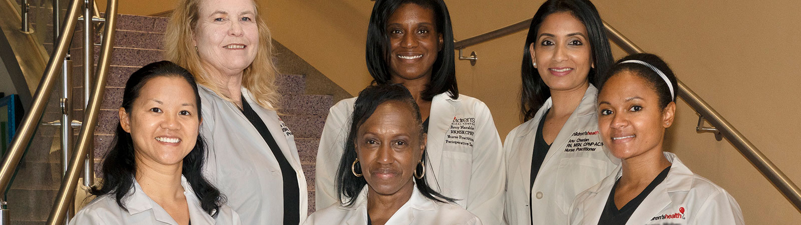 _DSC4600RR-copy_1600x450f